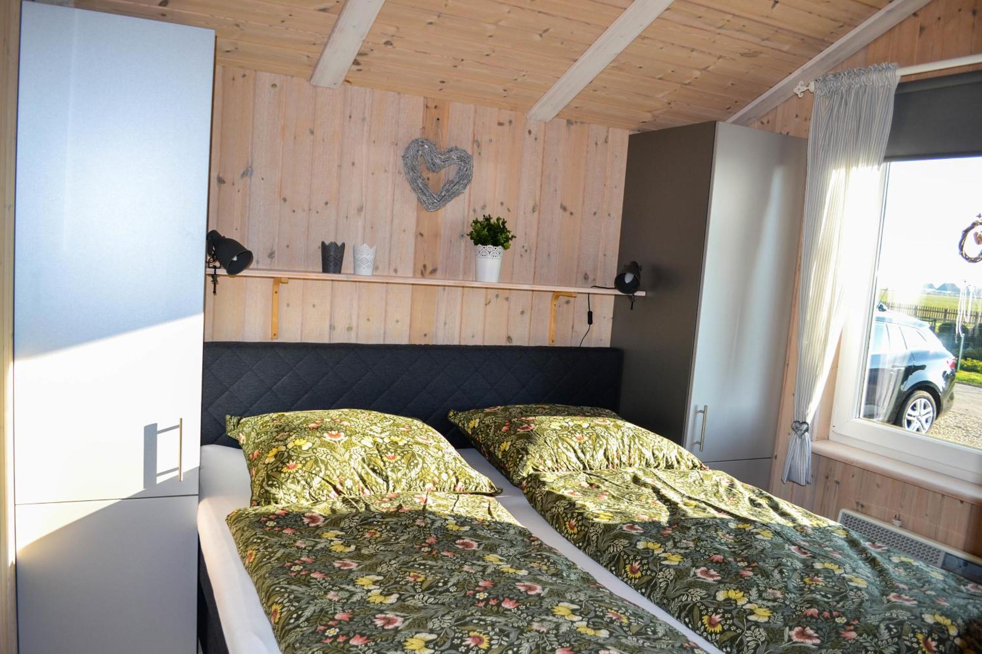 Ferienhaus "Deichglueck" Direkt An Der Nordsee Wesselburenerkoog Extérieur photo